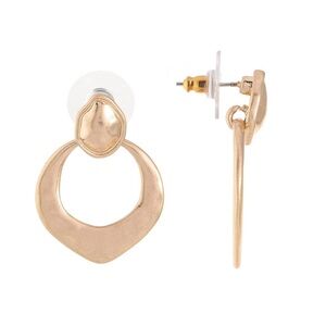 Bella Uno Hammered Gold Doorknocker Earrings NWT Statement Drop